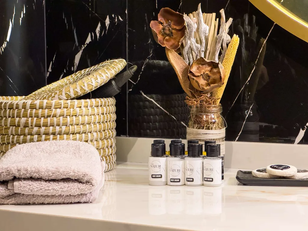 Legend апартамент у моря с бассейном и пляжем