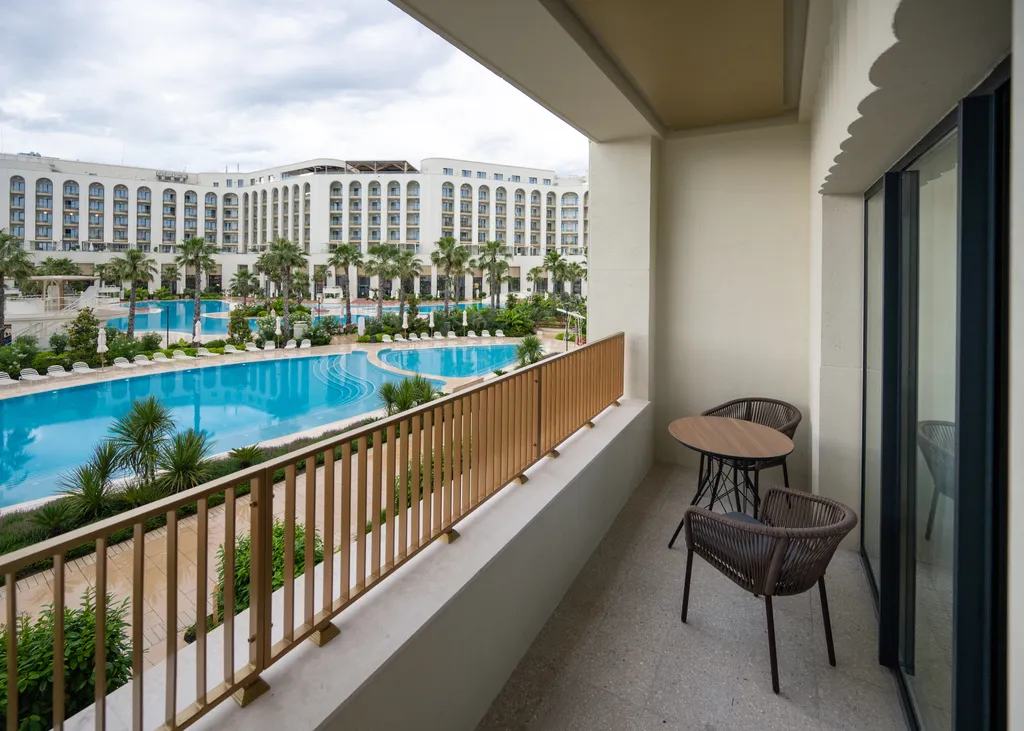 Марисоль Янтарь Однокомнатная резиденция с видом на бассейн