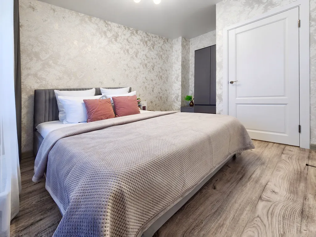 3-комнатная на Взлетке возле ТРЦ Планета