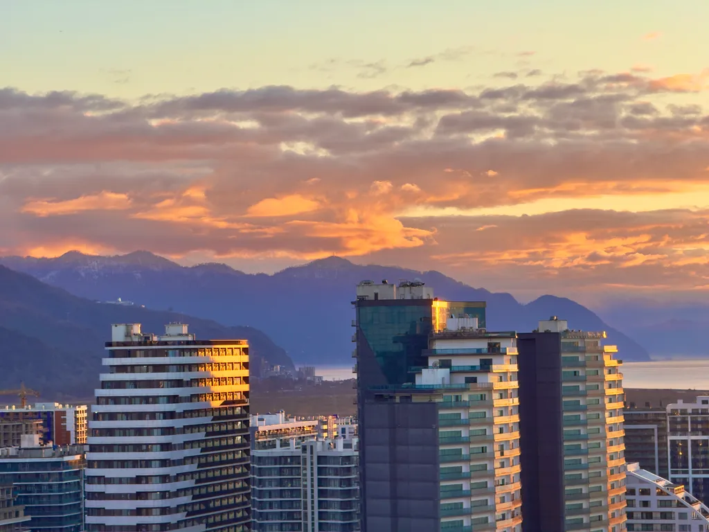 Солнечная студия на берегу моря