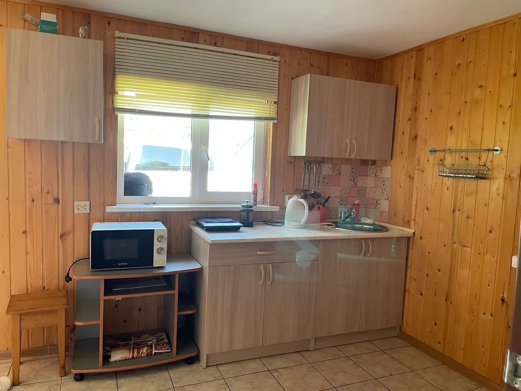 Уютный дом с видом на лес