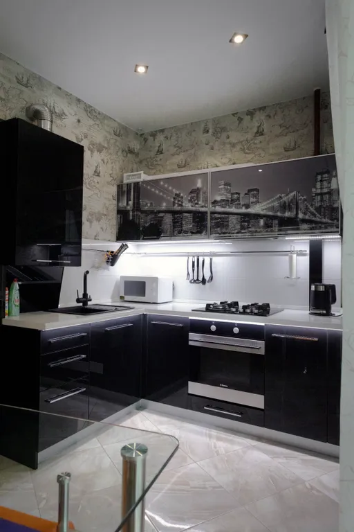 Фиола у озера