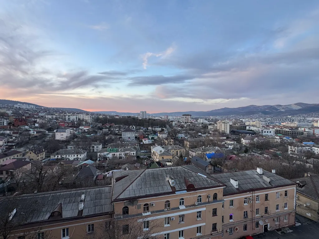 Квартира Квартира Уютная студия в центре города видом на море — Новороссийск