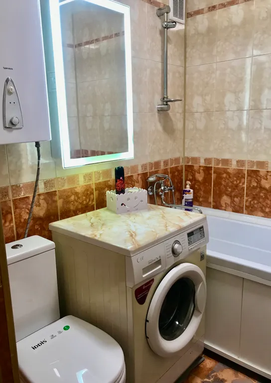 Светлая просторная двухкомнатная квартира