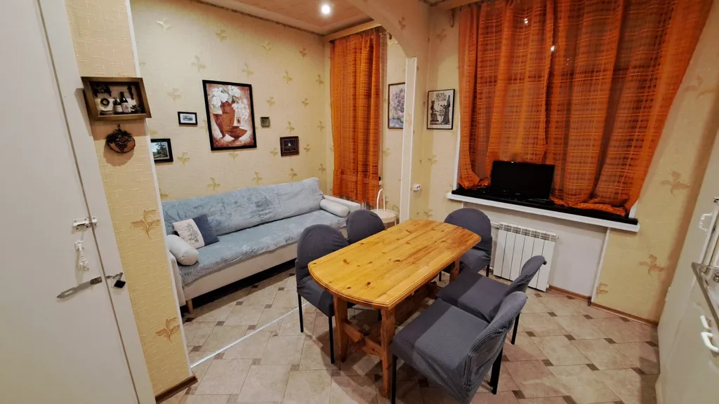 Просторная квартира в центре города с сауной