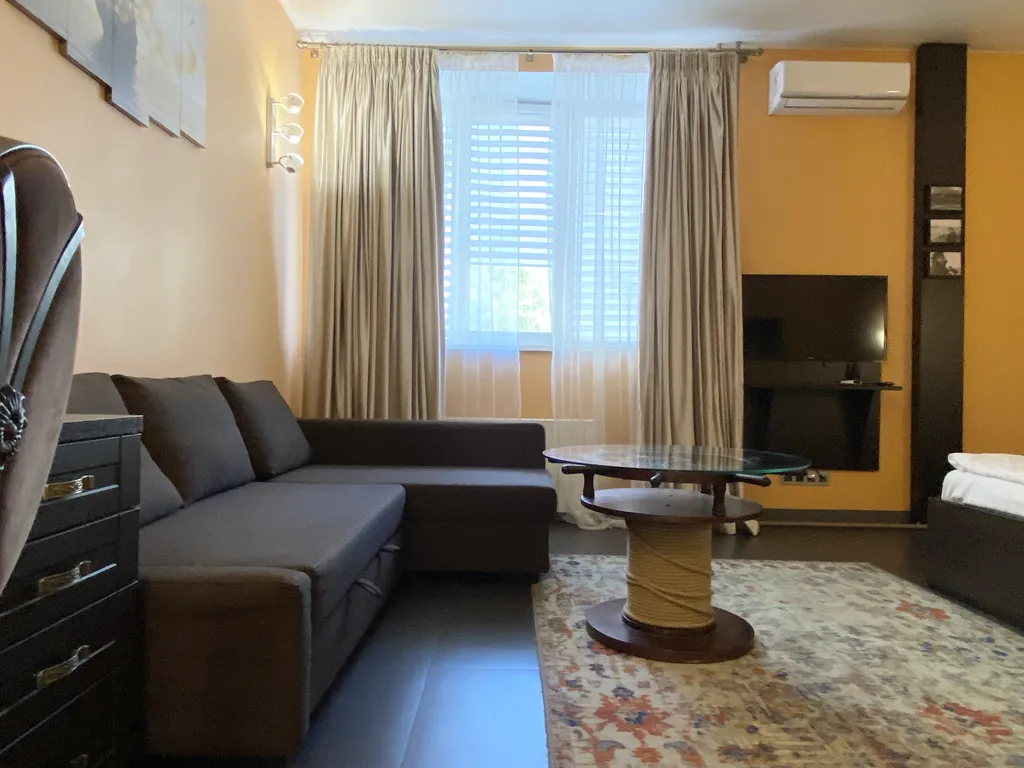 Квартира Улучшенный люкс 107 — аренда посуточно в Архангельск