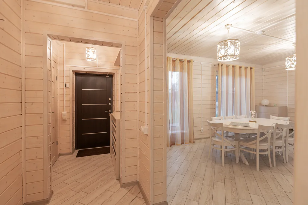 Дом в лесу рядом с озёрами и горнолыжными курортами