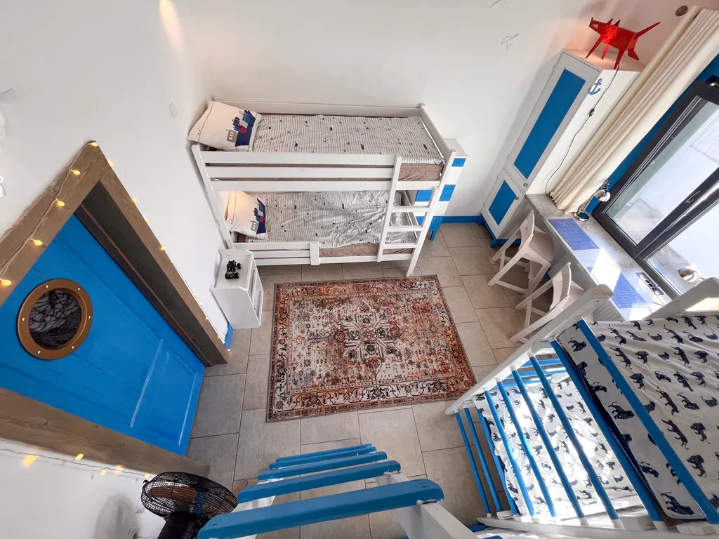 Дом Море рядом