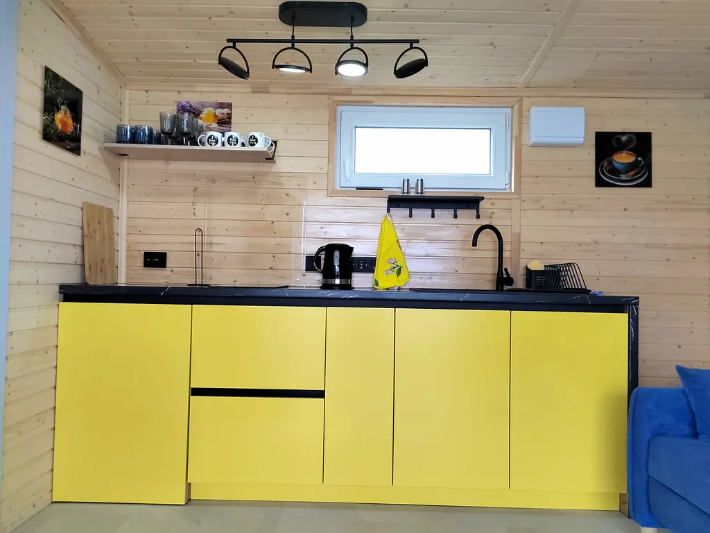 Коттедж Дом на берегу озера с банным чаном — Сокольники