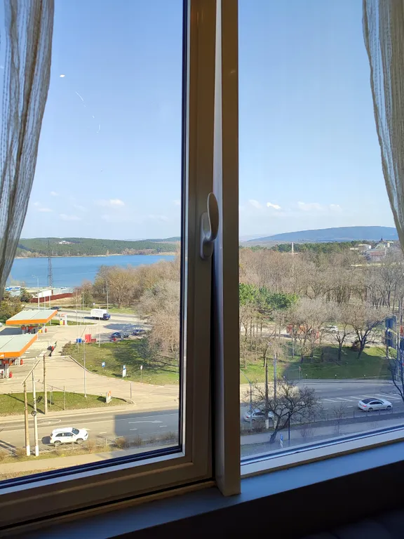 Уютная студия лофт, с очень красивым видом на горы