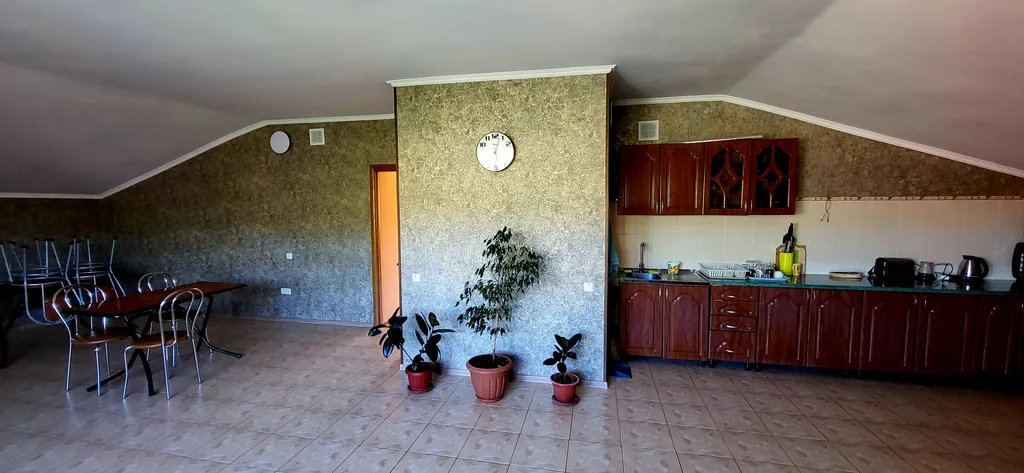 "Номер улучшенный с видом на горы"