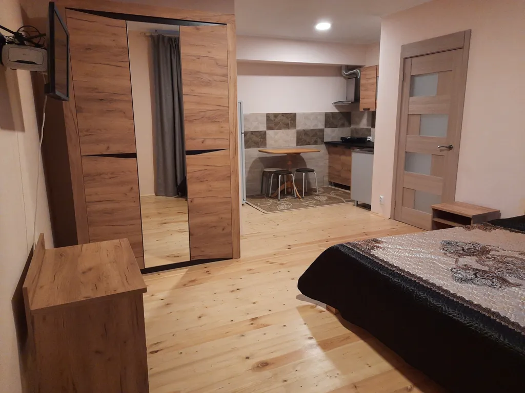 Двухкомнатная квартира до 5-ти человек — аренда посуточно в Алупка