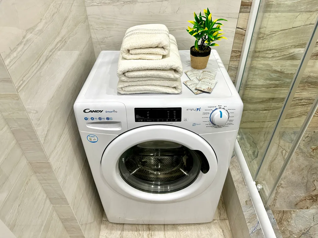 Уютная 1-комнатная квартира с видом на набережную и реку Свияга