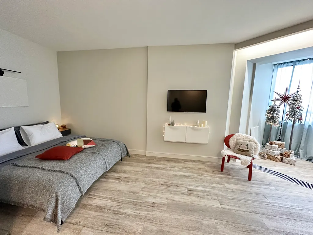 Уютная квартира на 13 этаже