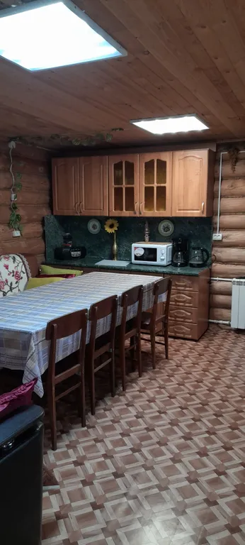 Дом-коттедж со всеми удобствами, недалеко от озера и центра