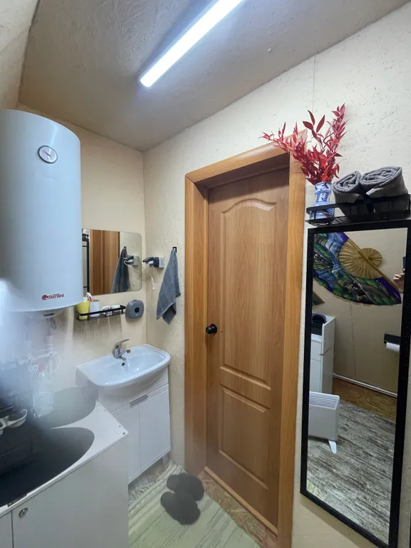 Милый дом на берегу озера