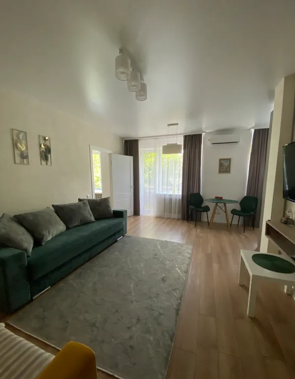 Уютная светлая квартира в самом центре — аренда посуточно в Брест