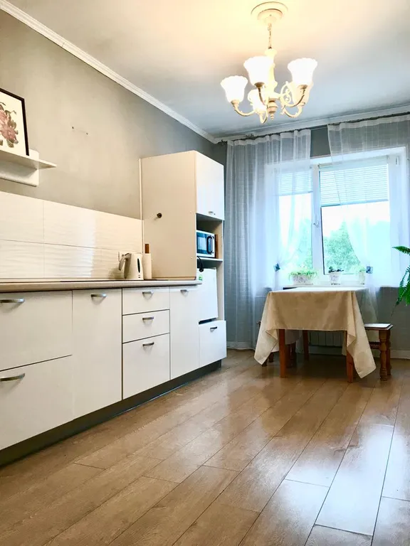 Квартира Большая полноценная трёхкомнатная квартира. — Иркутск