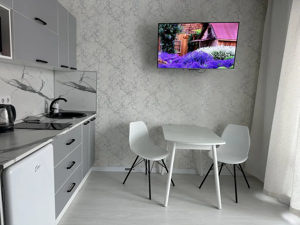 Уютные апартаменты центр города в 5 мин. езды, дом бизнес-класса