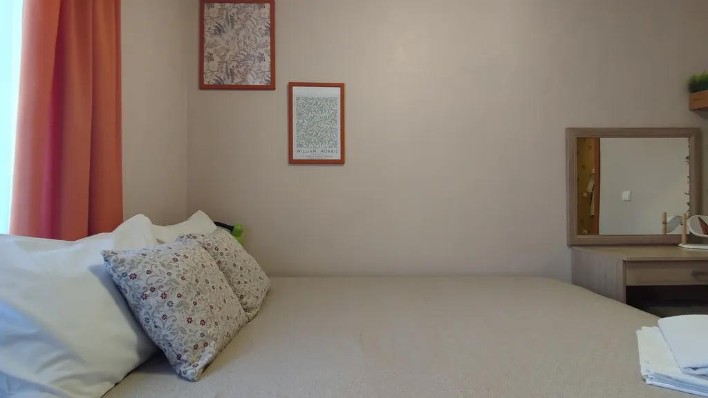 Квартира Квартира Двухкомнатный квартапарт у стен древнего кремля — Великий Новгород