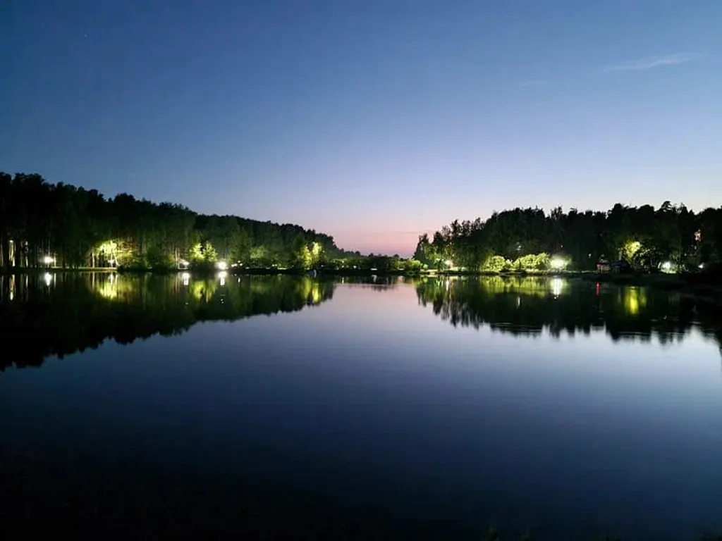 Квартира в парке на берегу озера