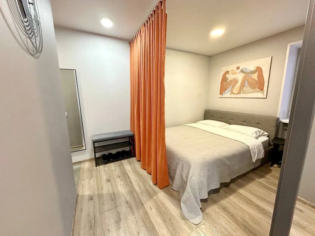 Современная квартира-студия в центре города