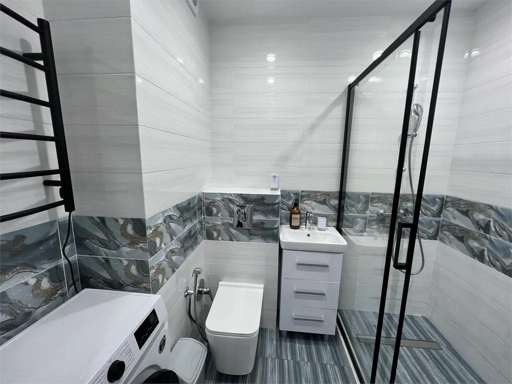 Апартаменты с отдельной спальней и видом на горы