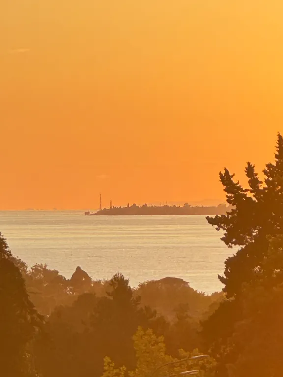 Апартамент с видом на море