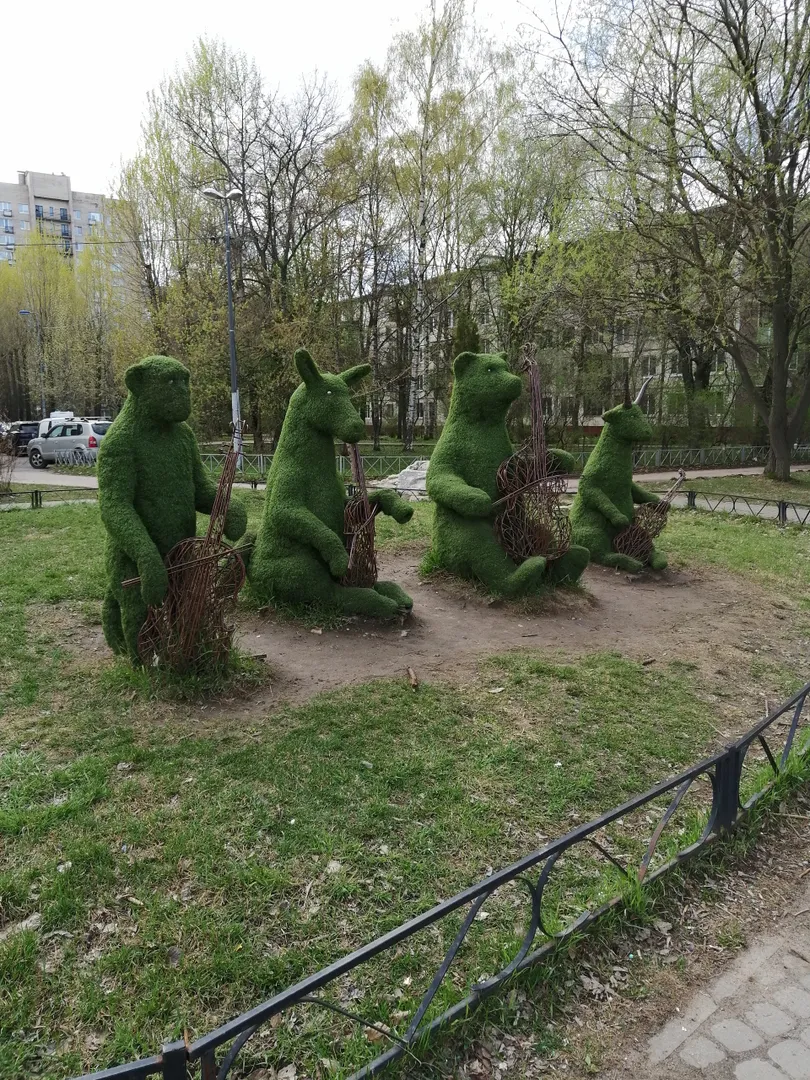 Сквер рядом с домом
