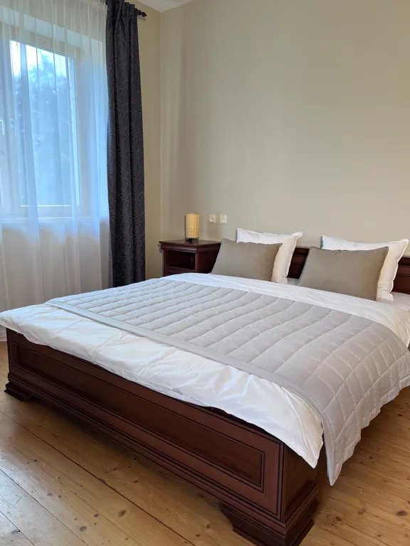 Квартира с камином в особняке Гнездо — аренда посуточно в Светлогорск