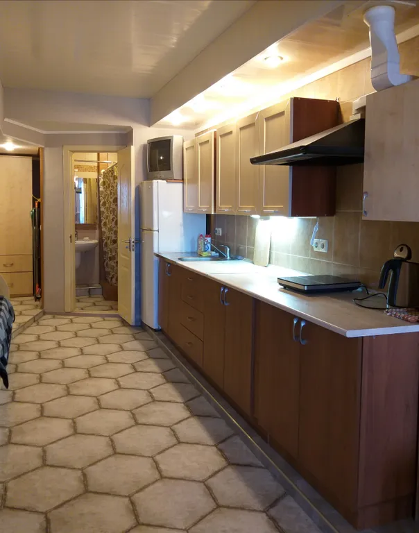 Небольшая самодостаточная студия МОРСКАЯ ДУША на самом берегу моря