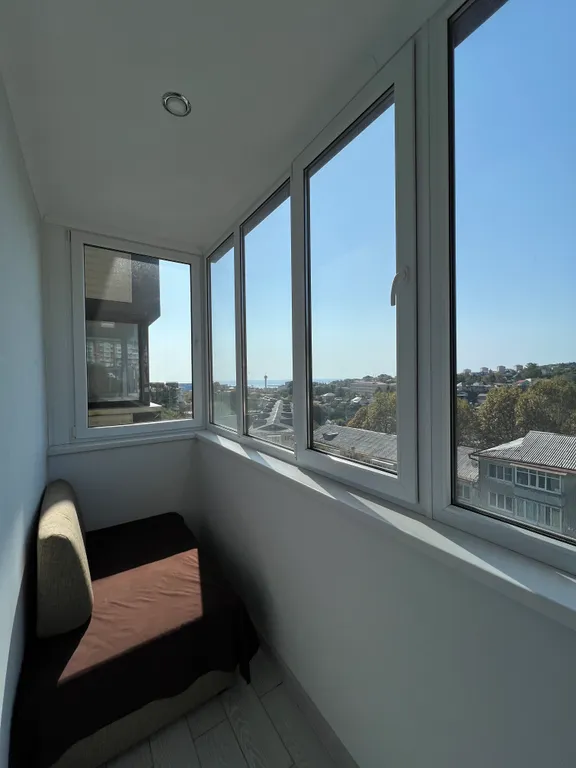 Уютная квартира в центре города Туапсе с видом на Чёрное море