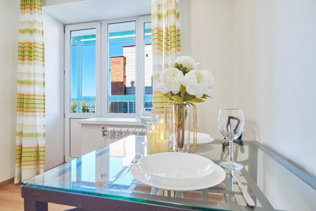 Комфортная двухкомнатная квартира у Лагерного сада