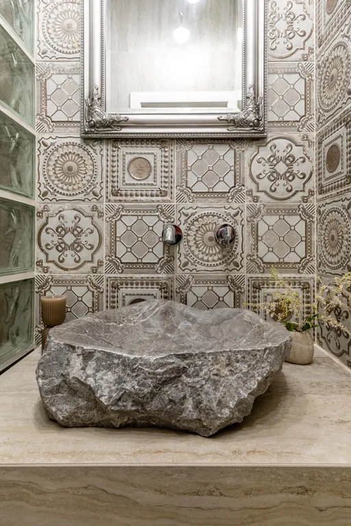 Центральная резиденция