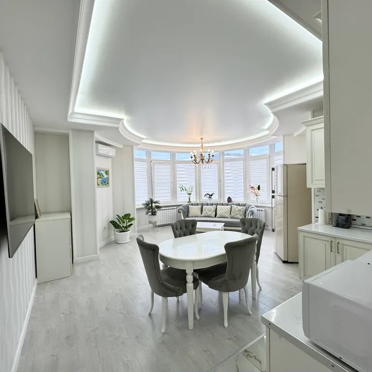 Дизайнерская квартира в центре города