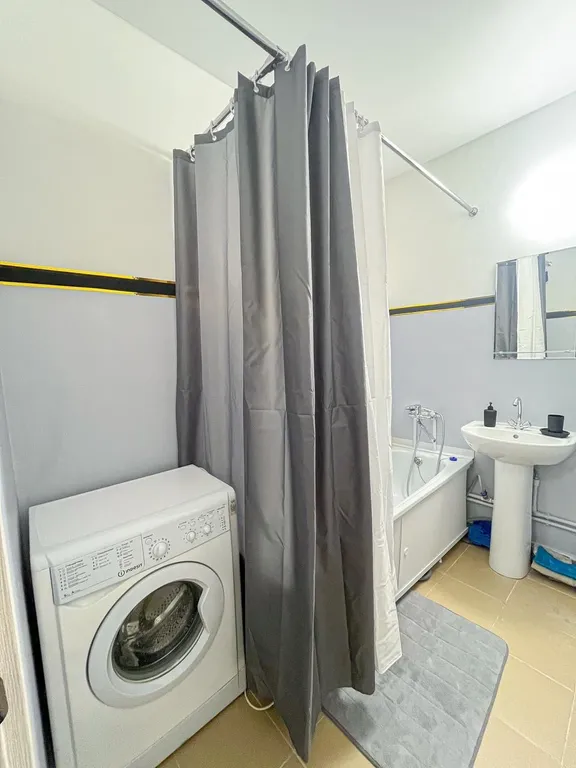 Квартира Квартира Квартиры посуточно ПЕРЕНОЧУЕМ — Красноярск