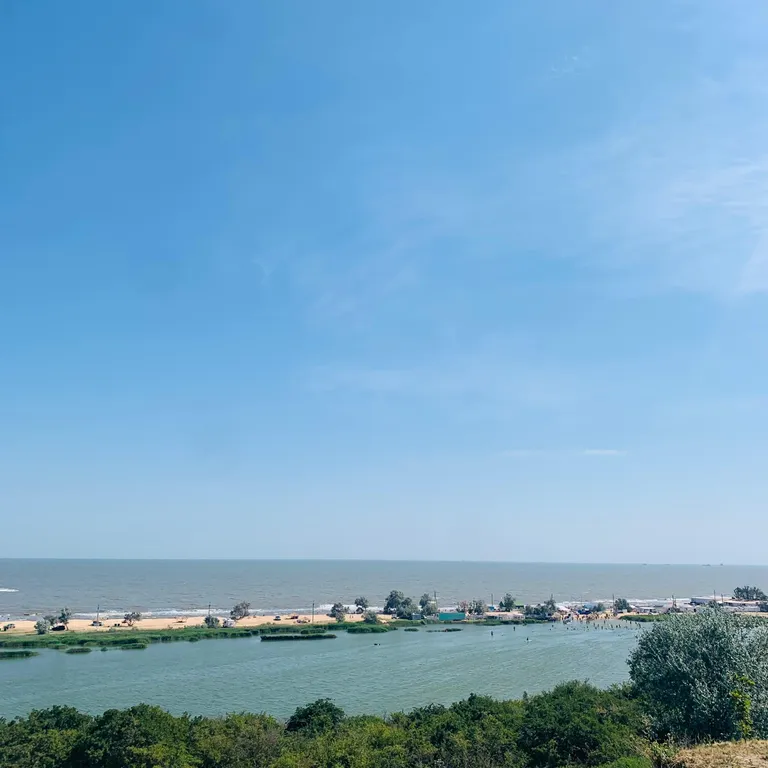 Уютный дом недалеко от моря