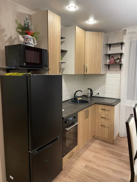 Дом с верандой, камином и сауной - вид на горы