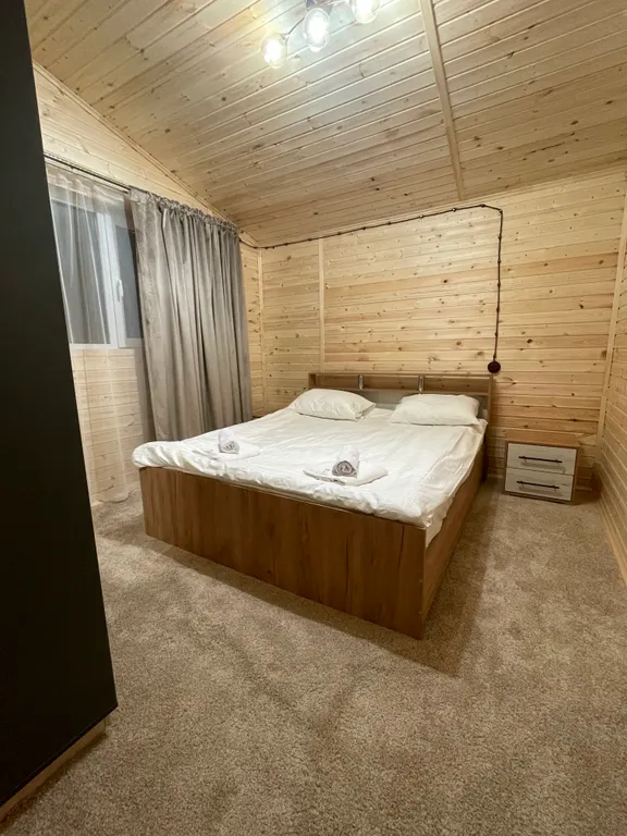 Коттедж Коттедж 10-местный шале в п. Архыз — Архыз