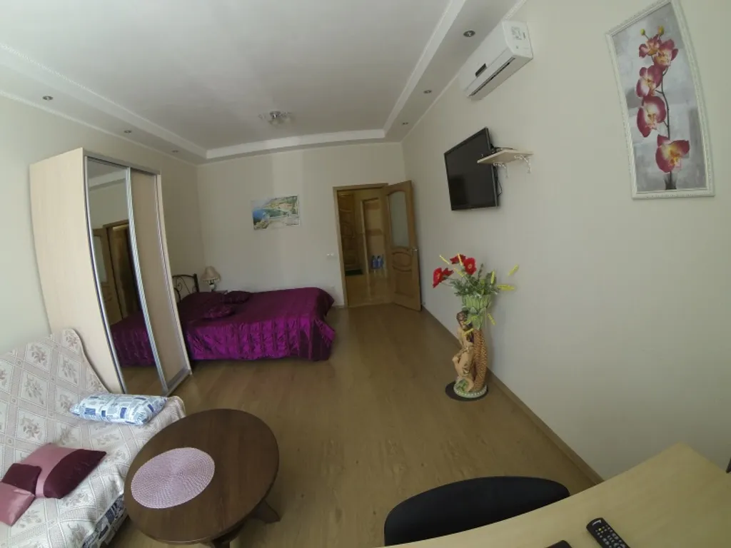 2-комнатная квартира в центре