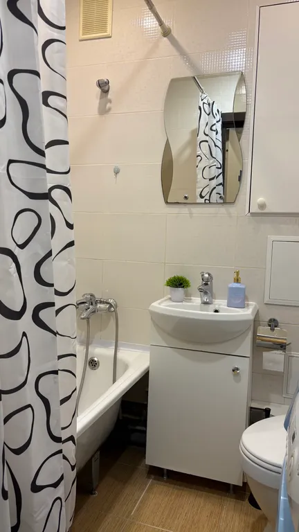 Квартира для двоих или семьи в тихом районе