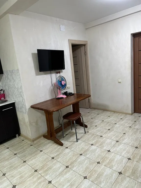 Студия в тихом районе, без комиссии, без животных