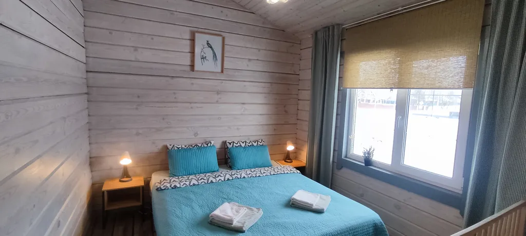 Уютный коттедж у озера с сауной