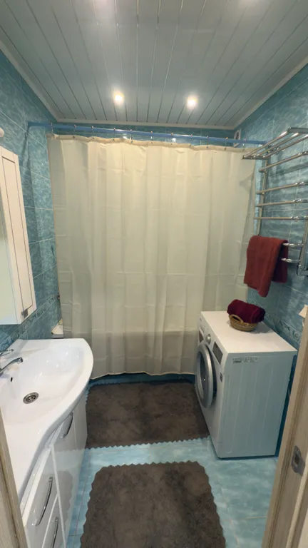 Просторная квартира для компании до 9 человек: по цене отеля, с душой