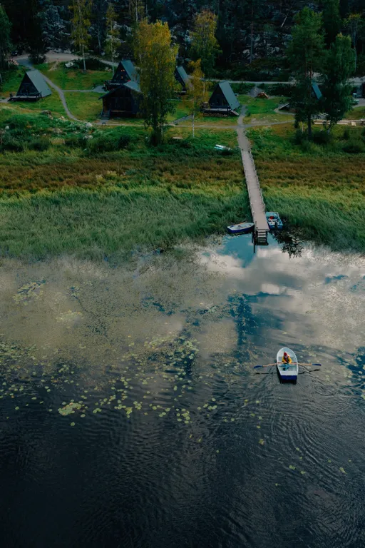 Дом с видом на озеро рядом с Ладожскими шхерами