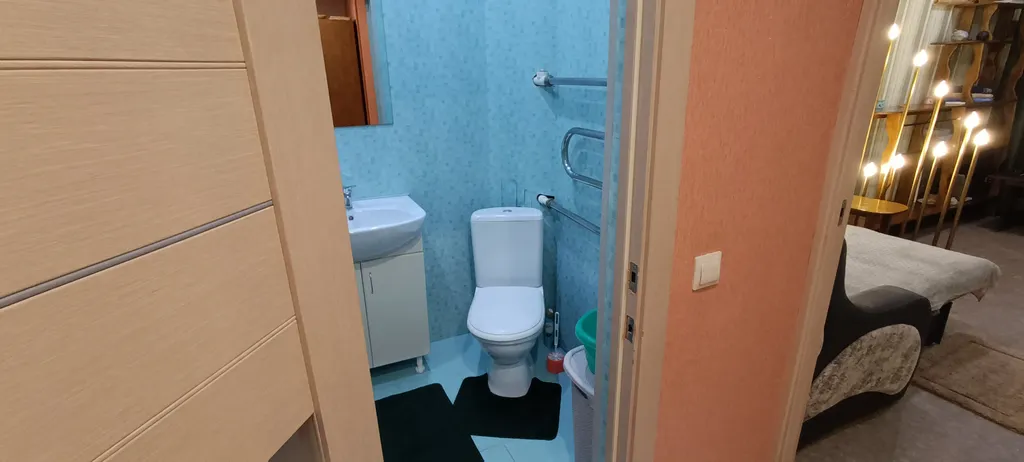 Уютная квартира с массажным креслом