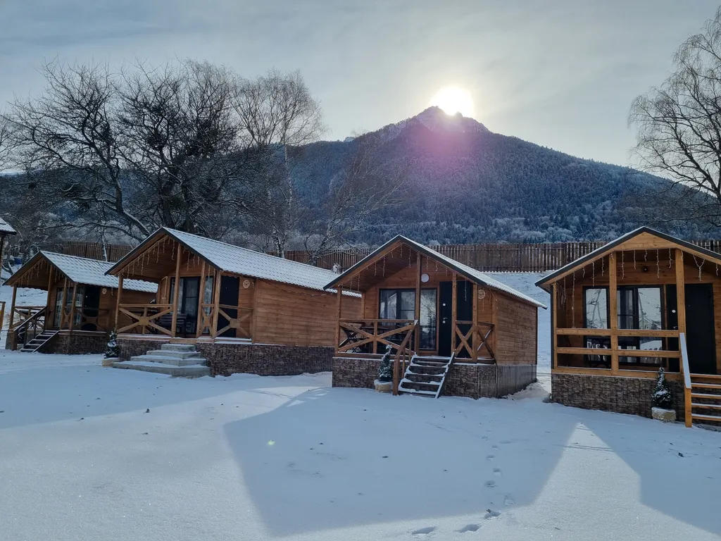 Уютный коттедж в хвойном лесу