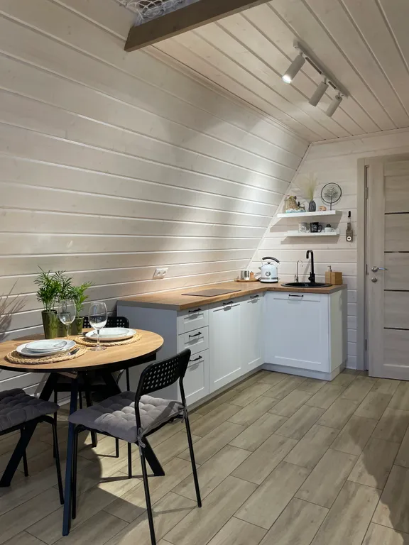 Коттедж Уютный треугольный дом с банным чаном на берегу Клязьмы — Павловский Посад