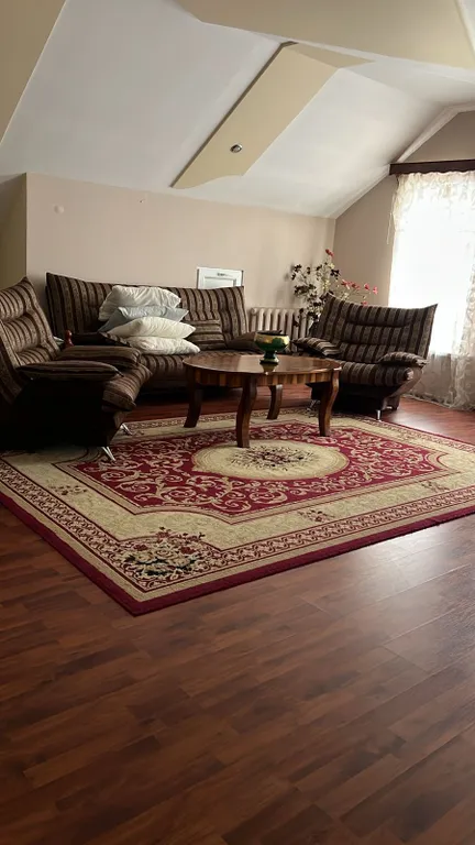 Дача на берегу моря с бассейном