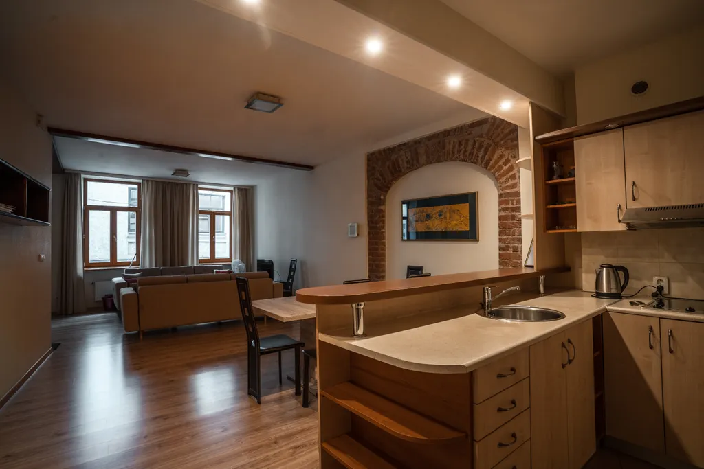 Просторная 2-ух комнатная квартира в Старой Риге, 2 этаж без лифта